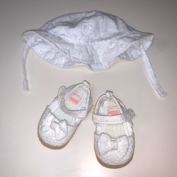 Carter’s Baby Girl Sun Hat And Sandals Set Size 3-6 Months White